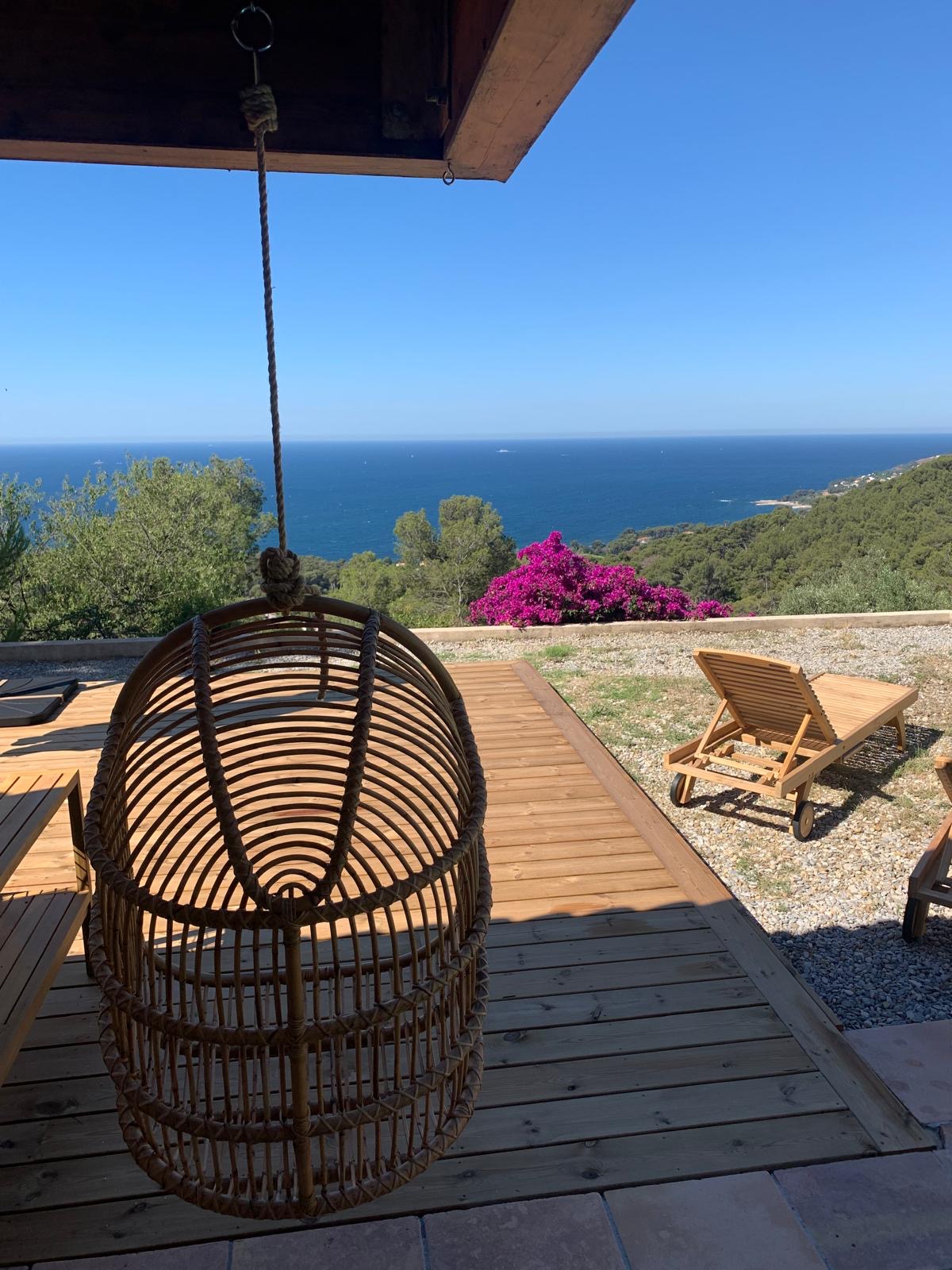 Terrasse de 50m² en pin autoclave marron à Carqueiranne