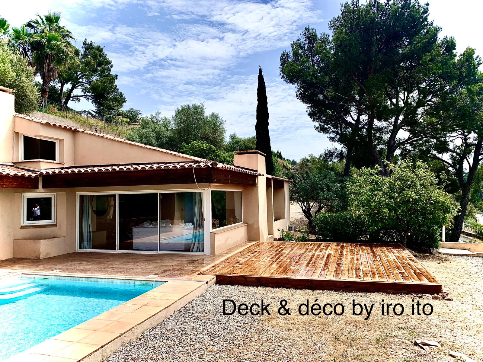 Terrasse de 50m² en pin autoclave marron à Carqueiranne